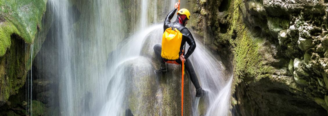 Discover experience canyoning